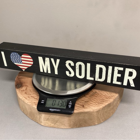 🔵 I ❤️ My Soldier - Beautiful Patriotic Home Decor for Mom, Wife, Son, Daughter - Picture 11 of 11